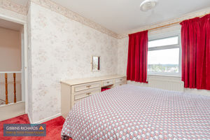 Bedroom- click for photo gallery